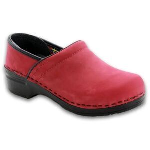 Bjork NEW size 37 (6.5) Professional Leah oiled leather red Swedish clogs